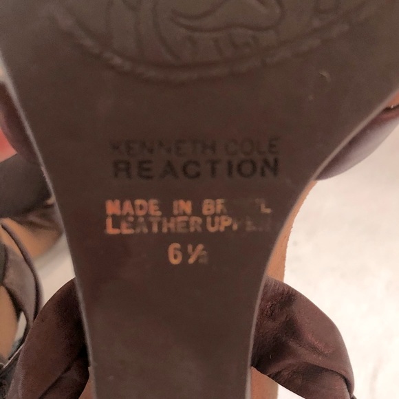 Kenneth Cole Reaction Wedge Sandals - Picture 7 of 7